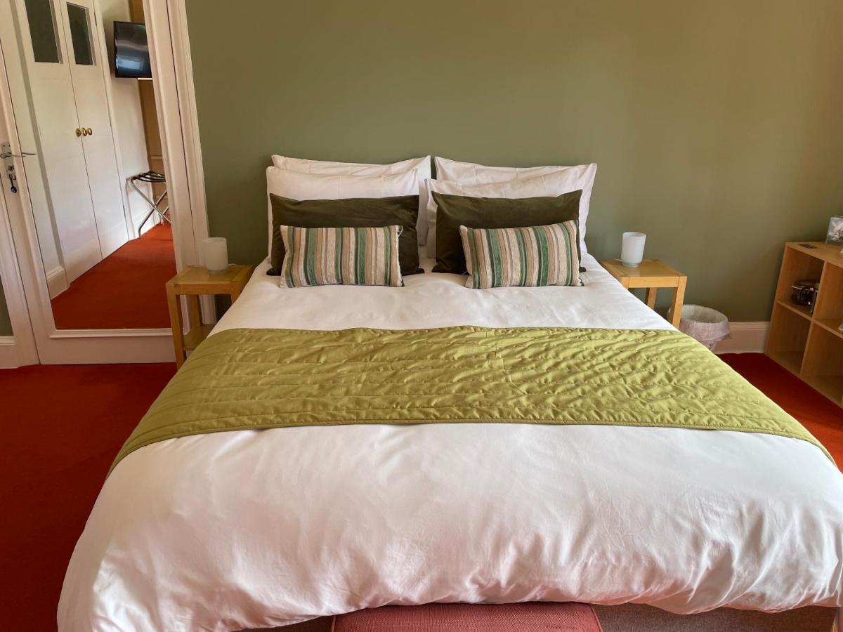 آير Blackburn Villa B&B المظهر الخارجي الصورة