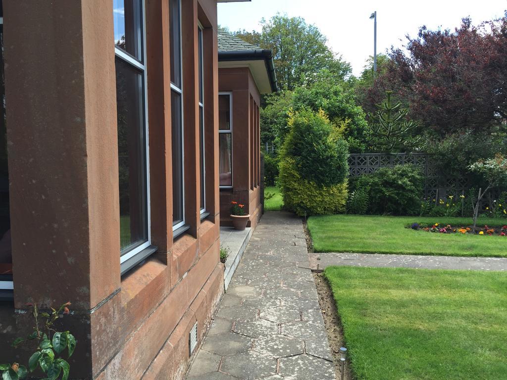 آير Blackburn Villa B&B المظهر الخارجي الصورة