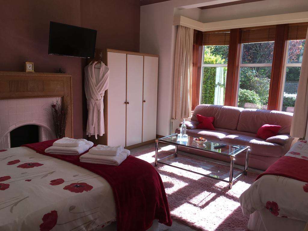 آير Blackburn Villa B&B المظهر الخارجي الصورة